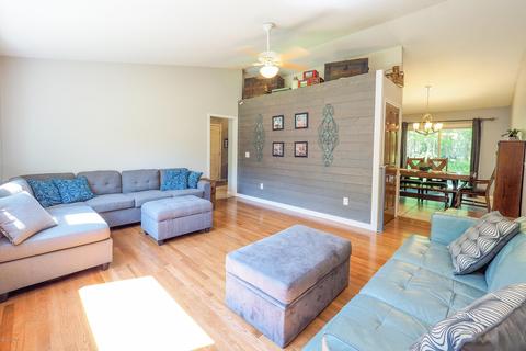 90 1st St, Plainwell, MI 49080 photo 6