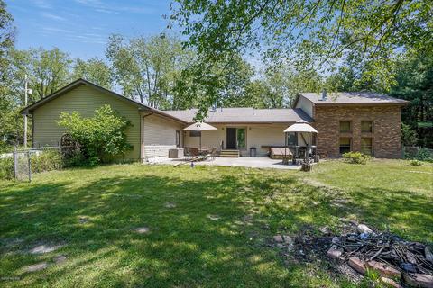 6077 Whites Bridge Rd, Belding, MI 48809 photo 3