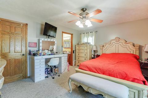 6077 Whites Bridge Rd, Belding, MI 48809 photo 17