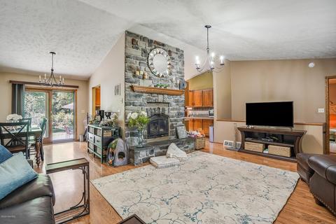 6077 Whites Bridge Rd, Belding, MI 48809 photo 20