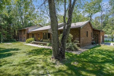 6077 Whites Bridge Rd, Belding, MI 48809 photo 2