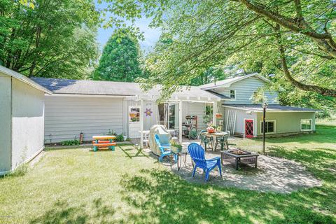 235 S Webster St, White Cloud, MI 49349 photo 6