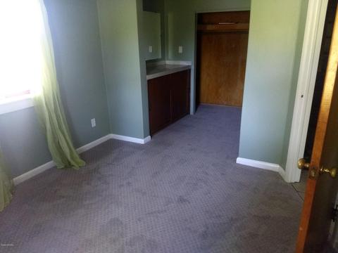 130 10th St, Plainwell, MI 49080 photo 8