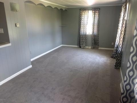 130 10th St, Plainwell, MI 49080 photo 15