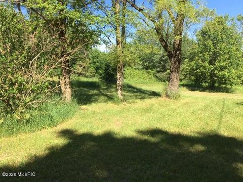 130 10th St, Plainwell, MI 49080 photo 25