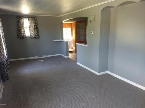 130 10th St, Plainwell, MI 49080 photo 14