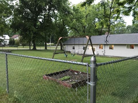 123 W Gilson St, Edmore, MI 48829 photo 5