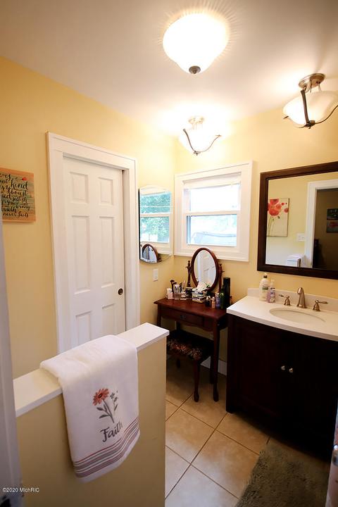 1420 Hickory St, Niles, MI 49120 photo 12