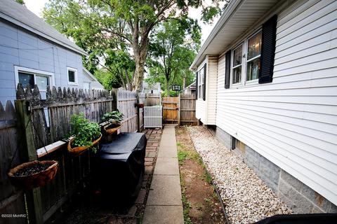1420 Hickory St, Niles, MI 49120 photo 26