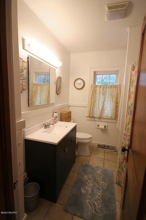 1420 Hickory St, Niles, MI 49120 photo 11