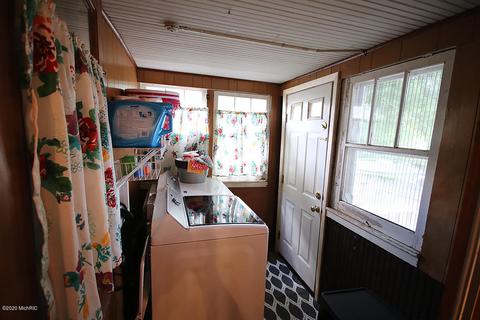 1420 Hickory St, Niles, MI 49120 photo 21