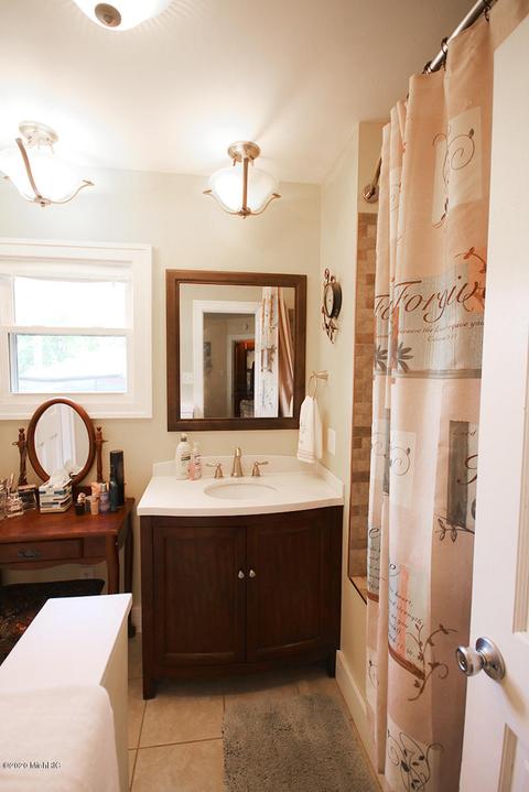 1420 Hickory St, Niles, MI 49120 photo 13