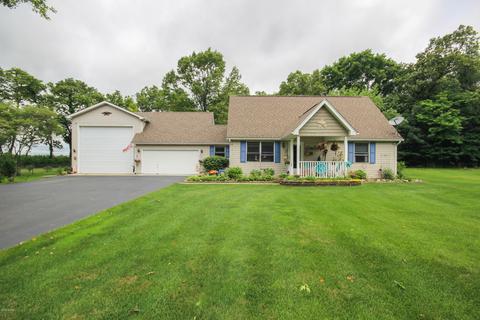 56640 Chippewa Dr, Three Rivers, MI 49093 photo 1