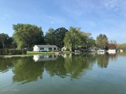 5309 Lake Rd, Reading, MI 49274 photo 4
