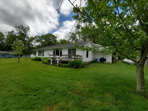 5309 Lake Rd, Reading, MI 49274 photo 1