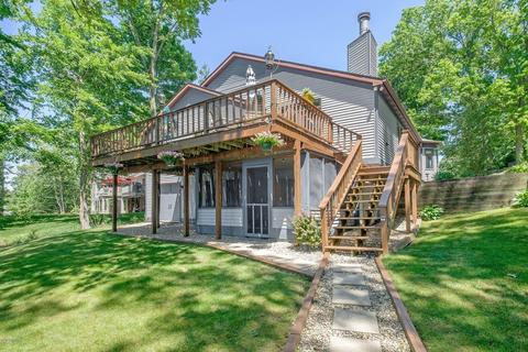 352 Highland Ct, Plainwell, MI 49080 photo 5