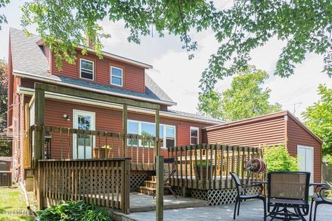 207 Cedar St, Three Oaks, MI 49128 photo 14