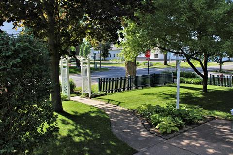 322 N Mill St, Stanton, MI 48888 photo 6