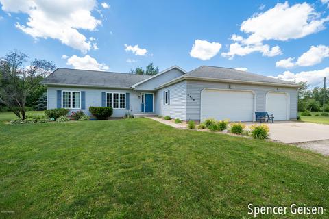 6419 Dusty Ln, Belding, MI 48809 photo 1