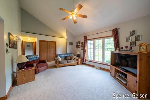 6419 Dusty Ln, Belding, MI 48809 photo 6