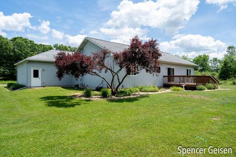 6419 Dusty Ln, Belding, MI 48809 photo 43