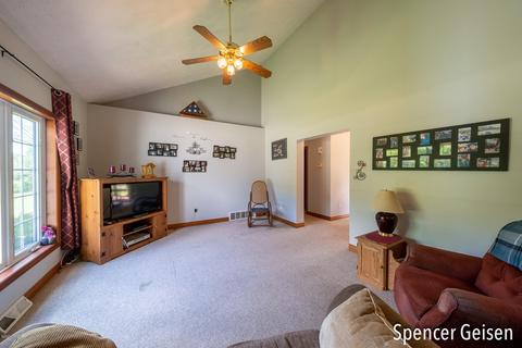 6419 Dusty Ln, Belding, MI 48809 photo 7