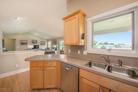 8744 Willowrun Dr, Jenison, MI 49428 photo 9