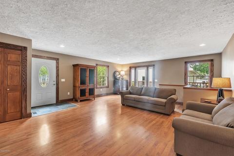 222 E Smith St, Crystal, MI 48818 photo 11