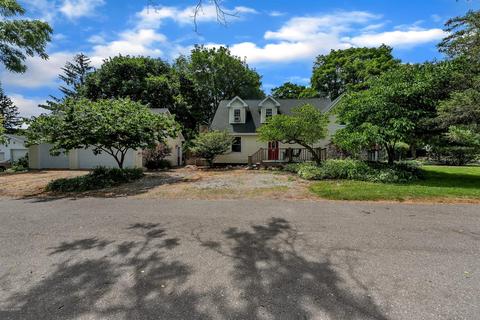 222 E Smith St, Crystal, MI 48818 photo 1