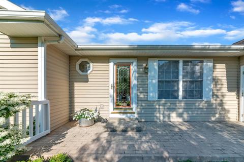 4005 Ronalds Rd, Dorr, MI 49323 photo 4