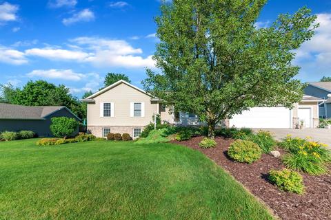 4005 Ronalds Rd, Dorr, MI 49323 photo 2