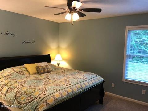 4017 Valkyrie Ln, Dorr, MI 49323 photo 9