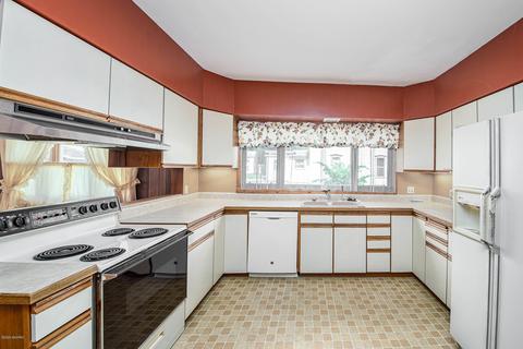 265 E Fifth St, Constantine, MI 49042 photo 6