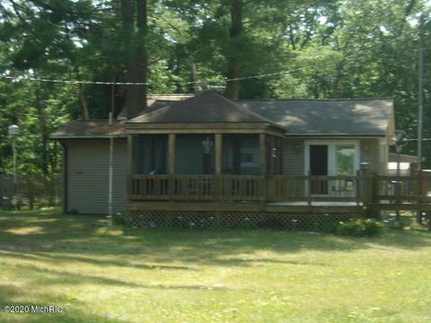 6980 N Matson Rd, Irons, MI 49644 photo 2