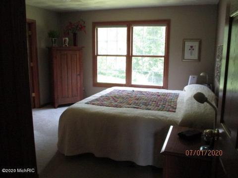 11694 Edgewood Dr, Bellevue, MI 49021 photo 20