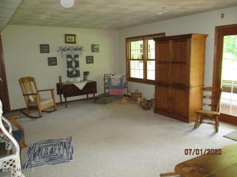 11694 Edgewood Dr, Bellevue, MI 49021 photo 24