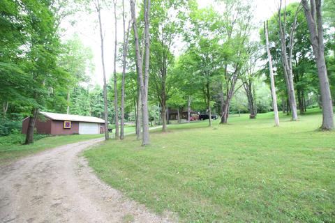 866 11th St, Plainwell, MI 49080 photo 18