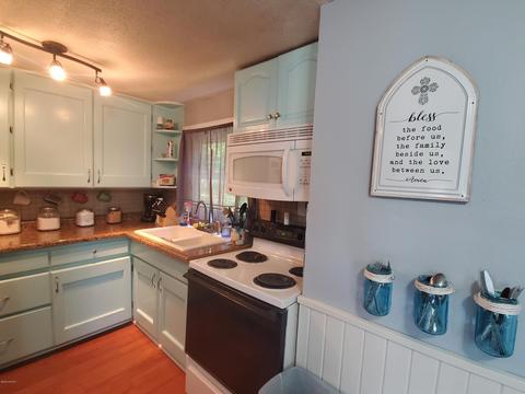 434 Eighth Ave, Three Rivers, MI 49093 photo 6