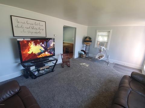 434 Eighth Ave, Three Rivers, MI 49093 photo 5