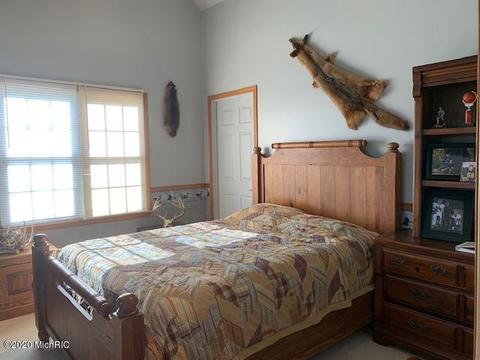 5680 E Bacon Rd, Osseo, MI 49266 photo 30