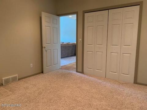 5680 E Bacon Rd, Osseo, MI 49266 photo 23