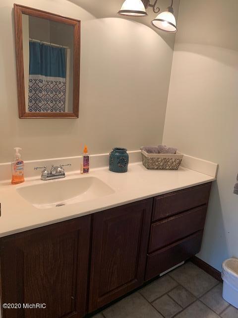 5680 E Bacon Rd, Osseo, MI 49266 photo 28