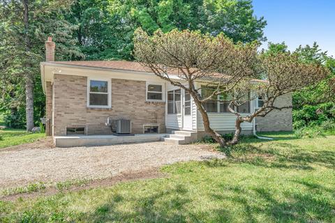 8959 36th St SE, Ada, MI 49301 photo 4