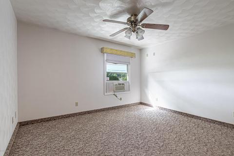 22841 Riverside Dr, Mendon, MI 49072 photo 10