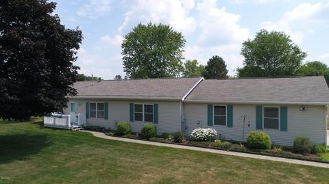 10331 Fairway Dr, Jerome, MI 49249 photo 1