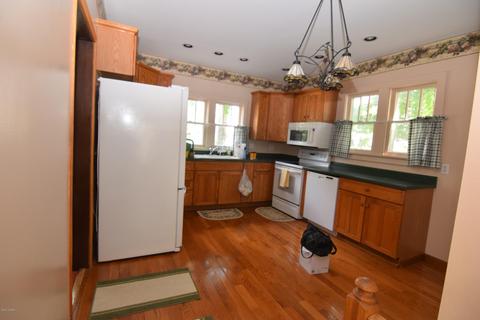 85 E Chicago St, Quincy, MI 49082 photo 17