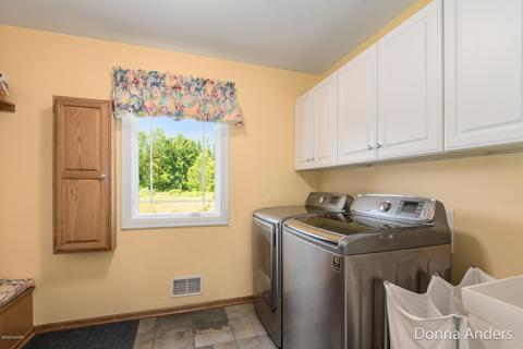 4225 Mccabe Ave NE, Ada, MI 49301 photo 14