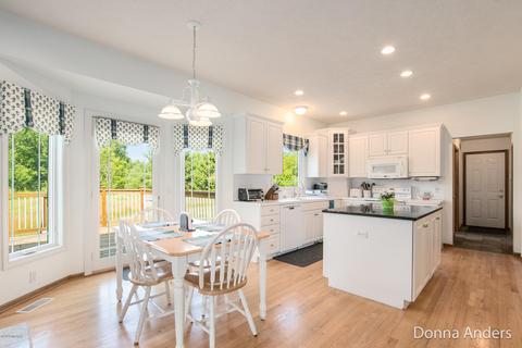4225 Mccabe Ave NE, Ada, MI 49301 photo 11