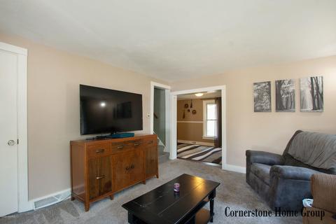 223 Maple St, Lowell, MI 49331 photo 13