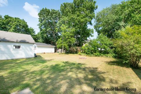 223 Maple St, Lowell, MI 49331 photo 28
